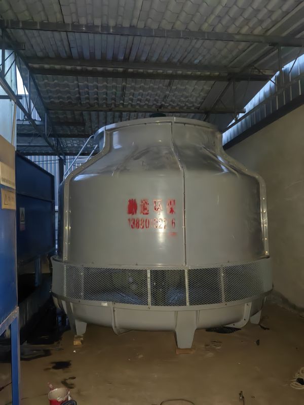 德阳2<strong>200t玻璃钢冷却塔</strong>